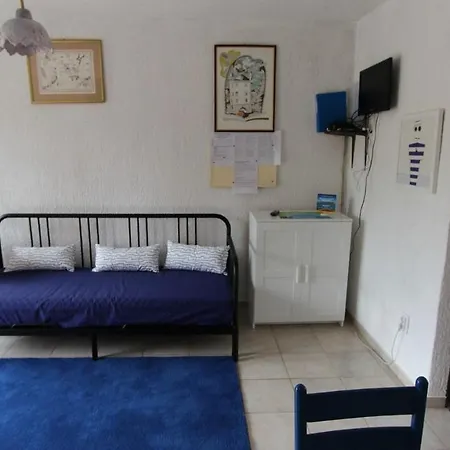 Lastavica Pensjonat 3*