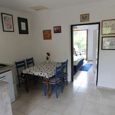 Lastavica 3* Malinska