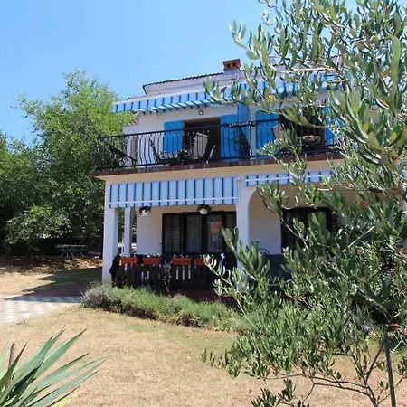 Lastavica Malinska