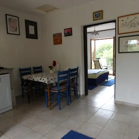 Lastavica Guest house Malinska