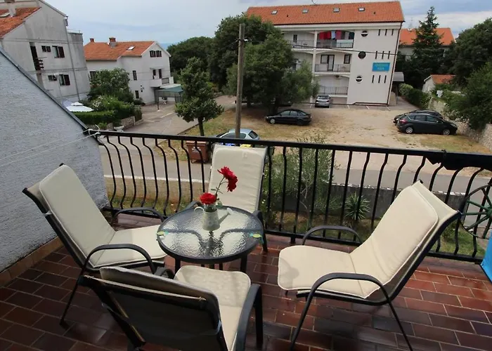 Lastavica בית הארחה 3*