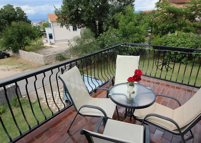 Lastavica בית הארחה מאלינסקה